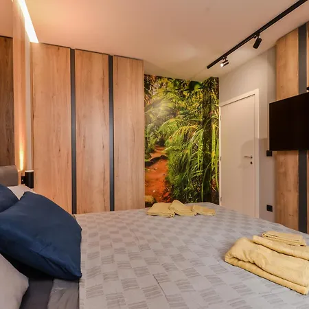Apartment Luxe Dream Apt, 2-bdr, 2-bthr Sofia