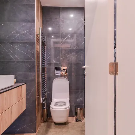 Luxe Dream Apt, 2-bdr, 2-bthr Apartment *