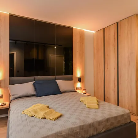 Luxe Dream Apt, 2-bdr, 2-bthr Apartment